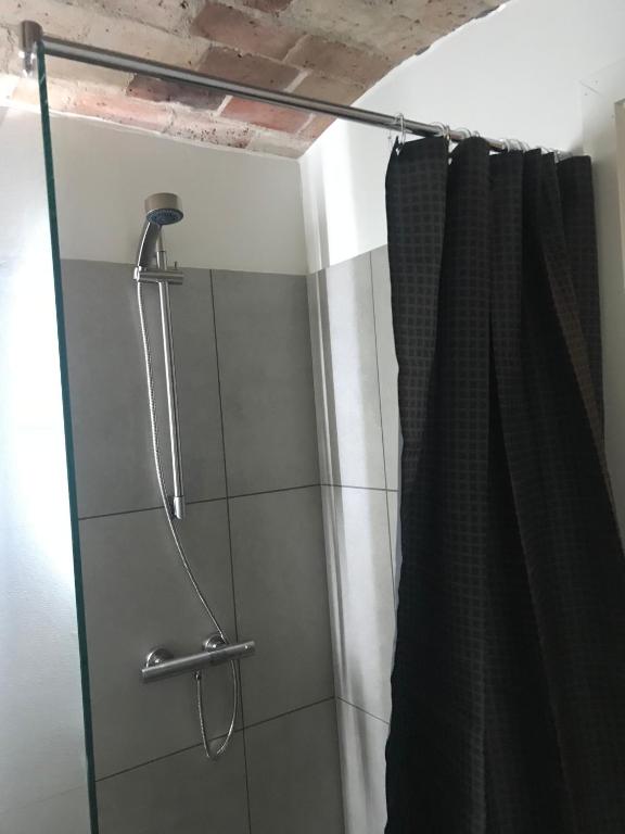 Koupelna v ubytování B & B Gødstrup - cafe og restaurant Den Gamle Stald