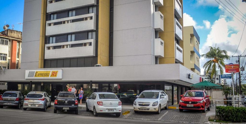  EXPRESSO R1 HOTEL