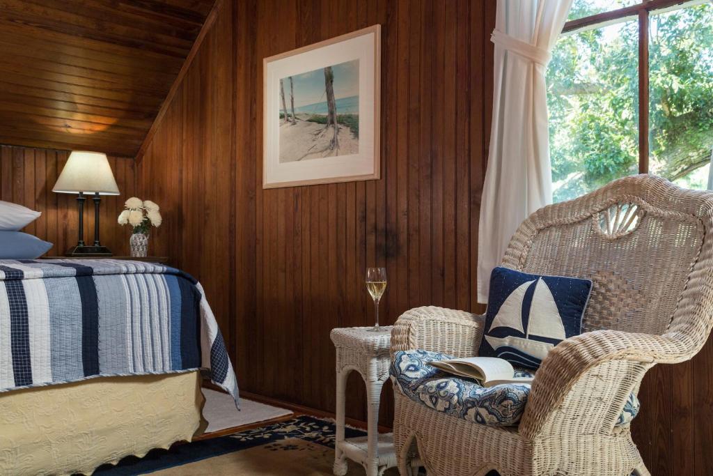 Magnolia Springs Bed and Breakfast - King Suite