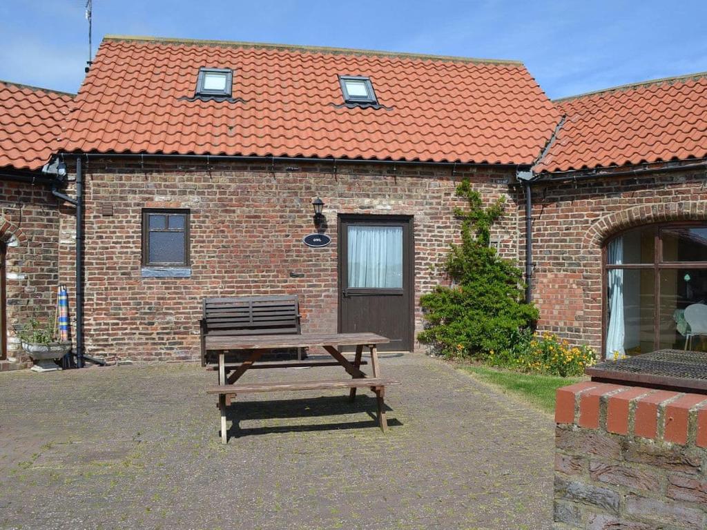 The building where the vacation home is located 