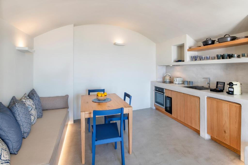 Halcyon Days Suites - 6