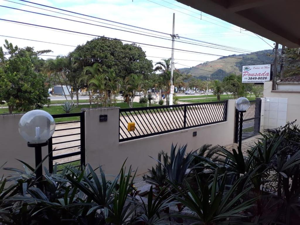  Ubatuba Maranduba apartamento frente praia