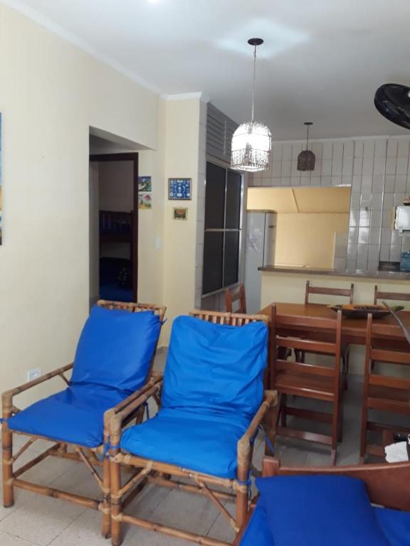  Ubatuba Maranduba apartamento frente praia