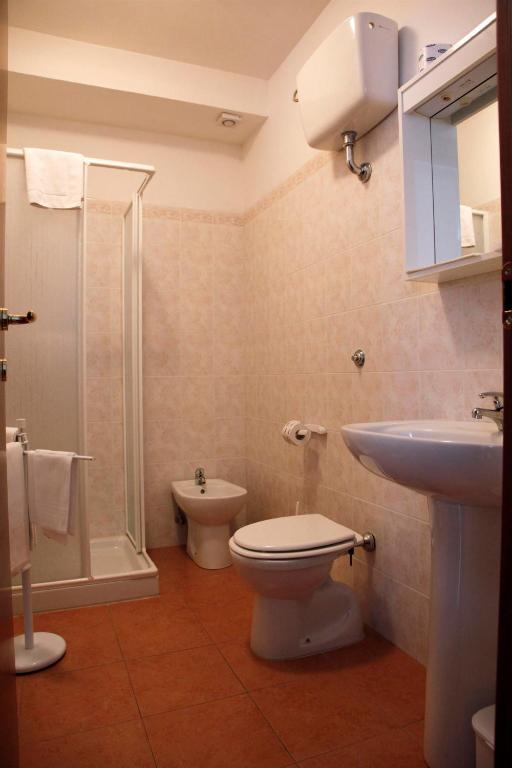 Koupelna v ubytování Albergo Della Corte