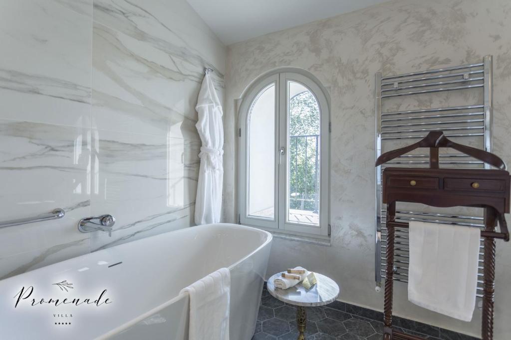 Villa Promenade - Deluxe Doppelzimmer Mit Meerblick