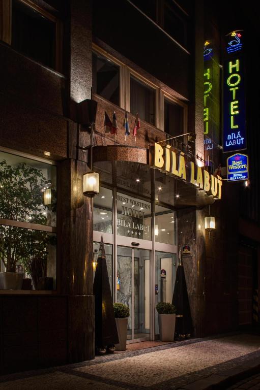 Luxury Family Hotel Bílá Labut