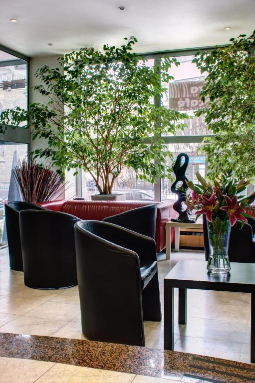 Luxury Family Hotel Bílá Labut - Resim 22