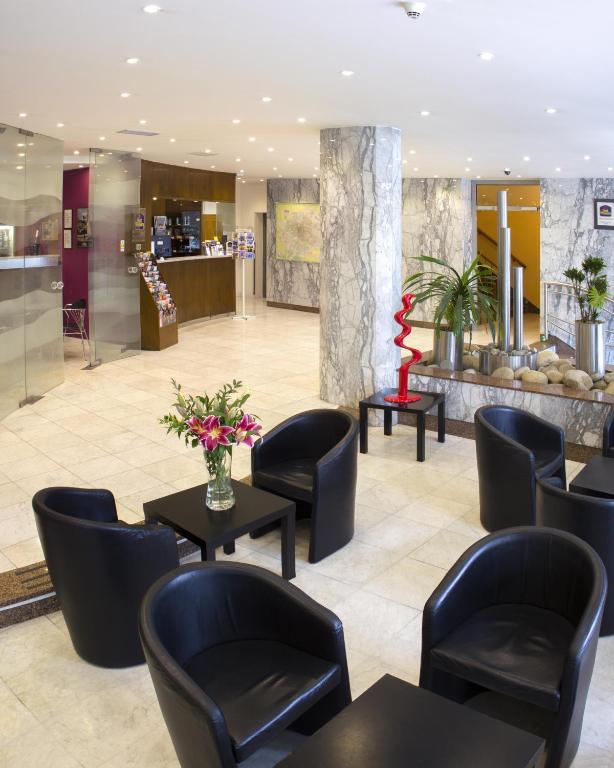 Luxury Family Hotel Bílá Labut - Resim 6