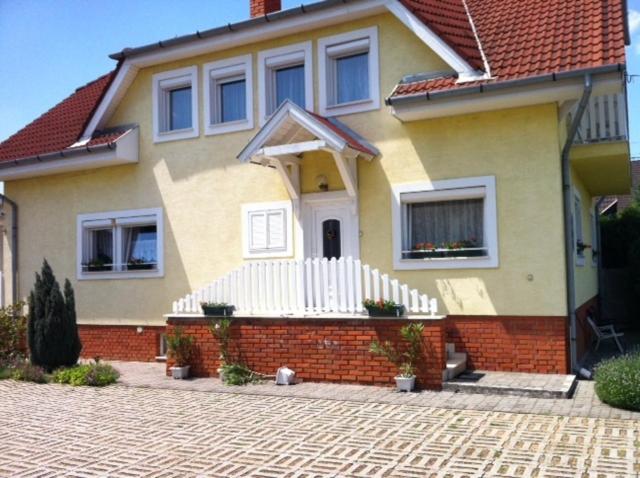 Budova, v ktorej sa penzión nachádza