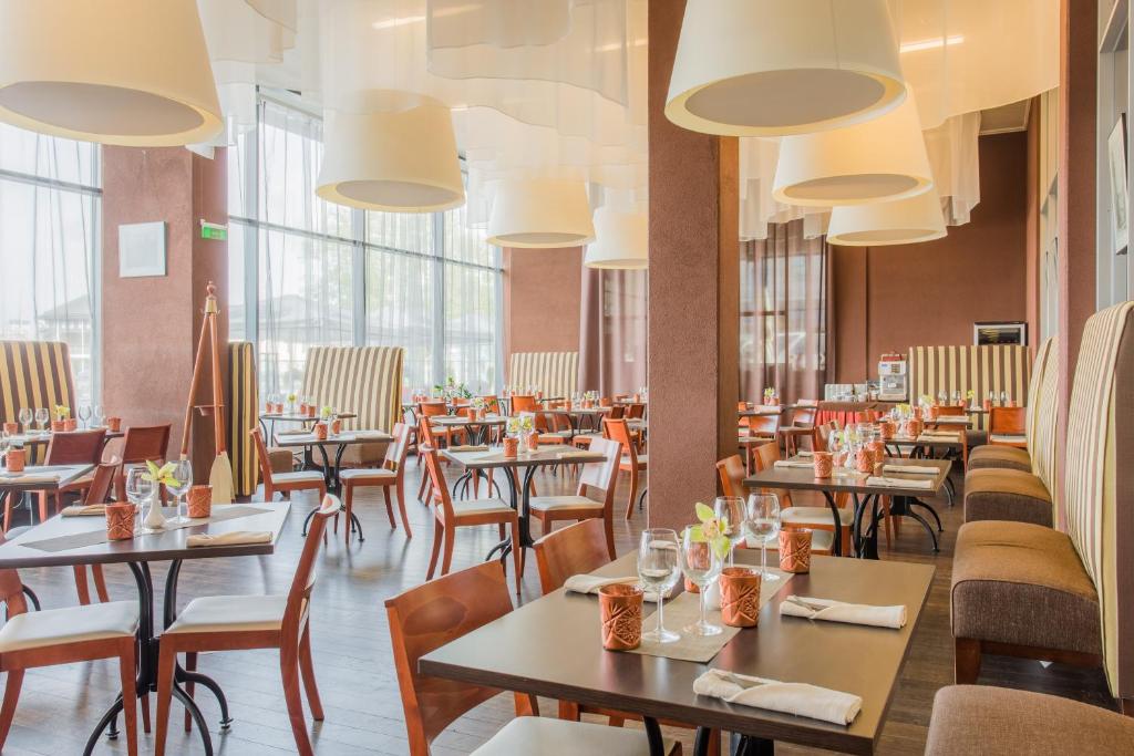 Restoran atau tempat lain untuk makan di Hestia Hotel Europa