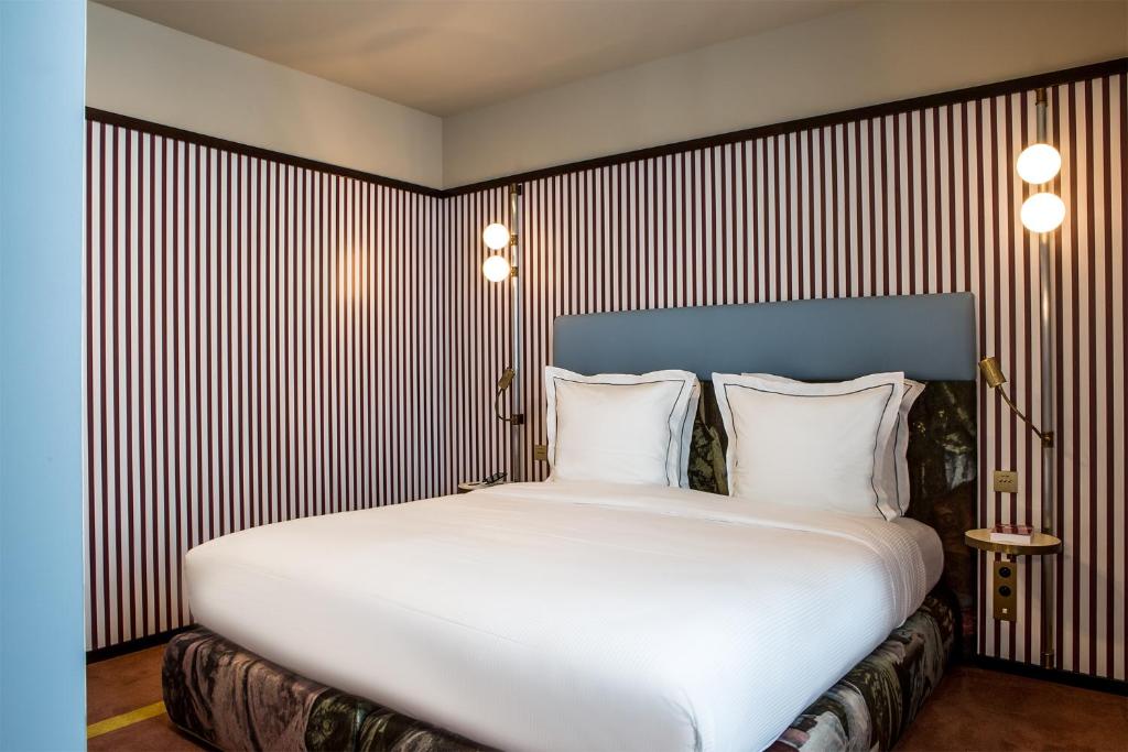 Hôtel du Rond-point des Champs-Élysées - Esprit de France - Resim 15