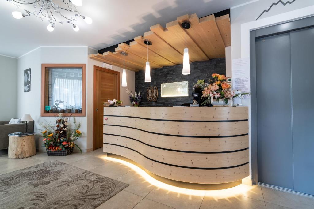 Vstupní hala nebo recepce v ubytování Aparthotel Dolomites Living&Relax