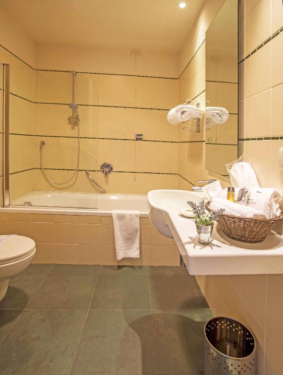 Koupelna v ubytování Hotel Antico Podere Propano