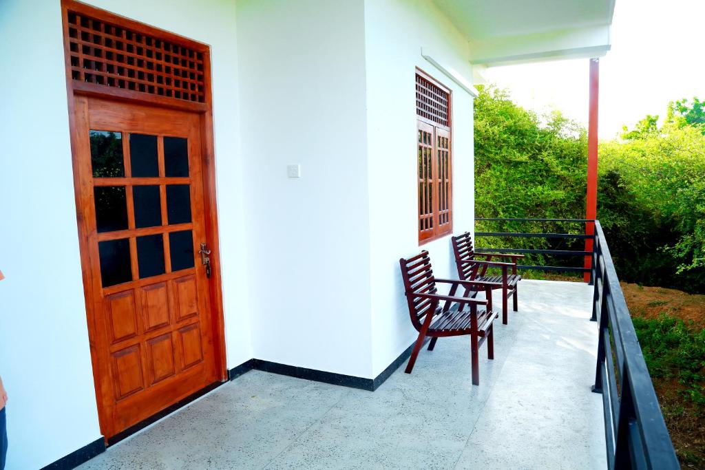 Lake Villa Resort - 18