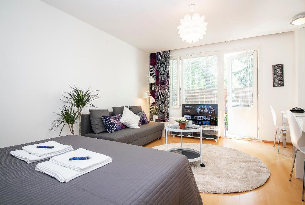 Et opholdsområde på Guest Apartment Tuuttikuja