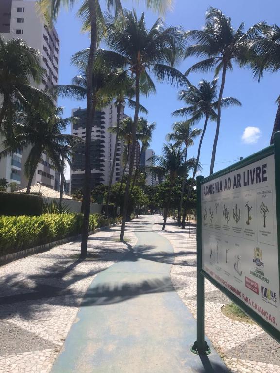  Apto Beira Mar Prox de Recife