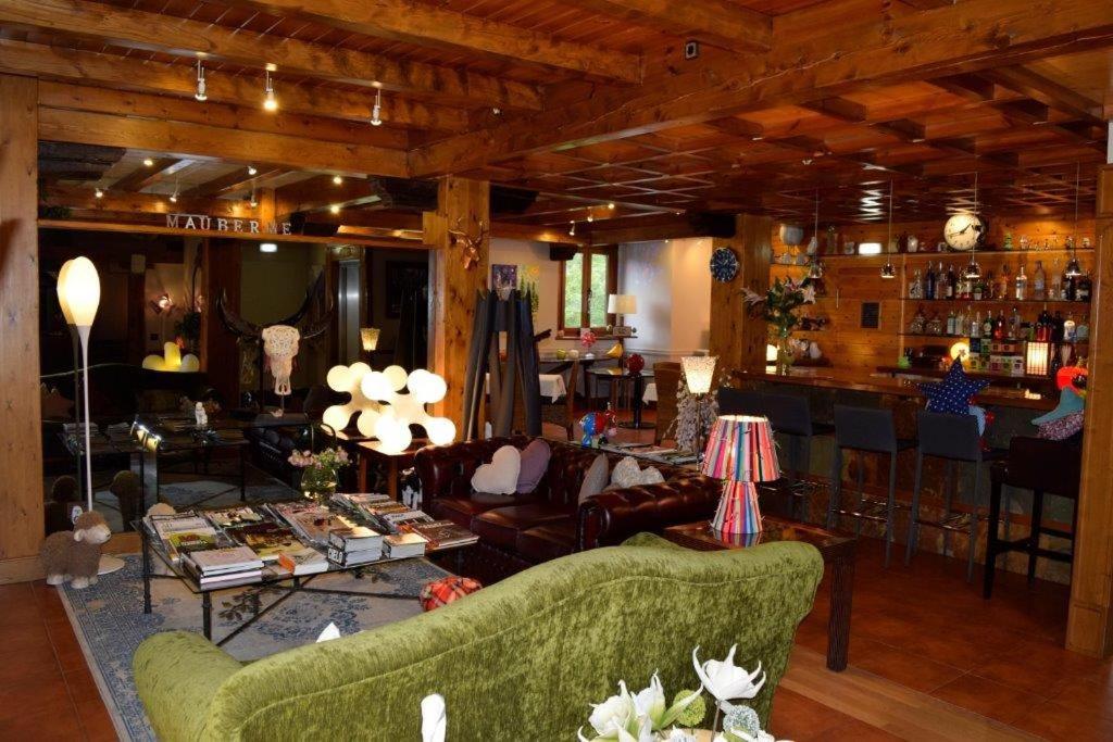 Posezení v ubytování Mauberme Mountain Boutique Hotel