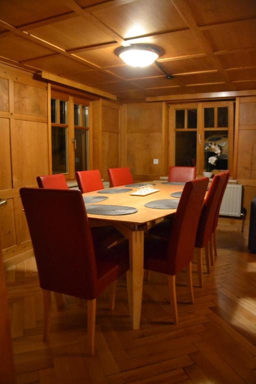 Fotografia z galérie ubytovania Sunnaschi Appartements - Wohnungen oder gesamt als "Hütte" v destinácii Laterns