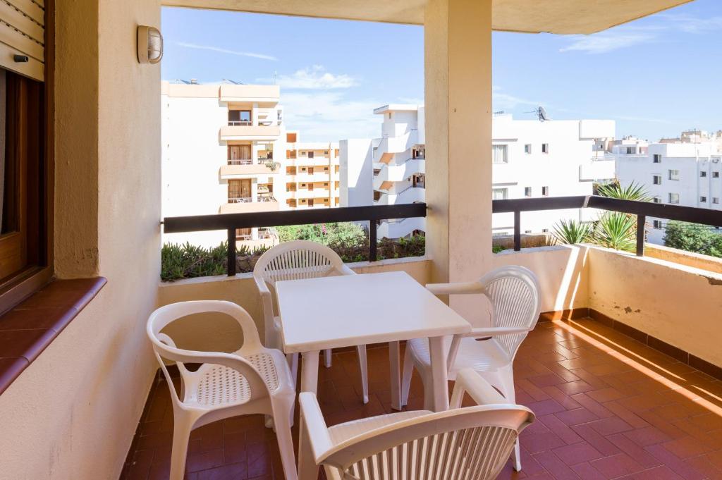 Apartamentos Arlanza - Only Adults, Плайя-ден-Босса ...