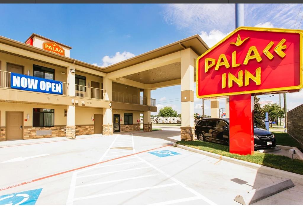 Certifikát, hodnocení, plakát nebo jiný dokument vystavený v ubytování Palace Inn