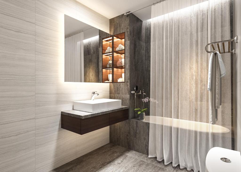 Phòng tắm tại HA NOI HOTEL near Tan Son Nhat Airport --- FREE Airport Pick-Up and Drop-Off Available 24 Hours a Day