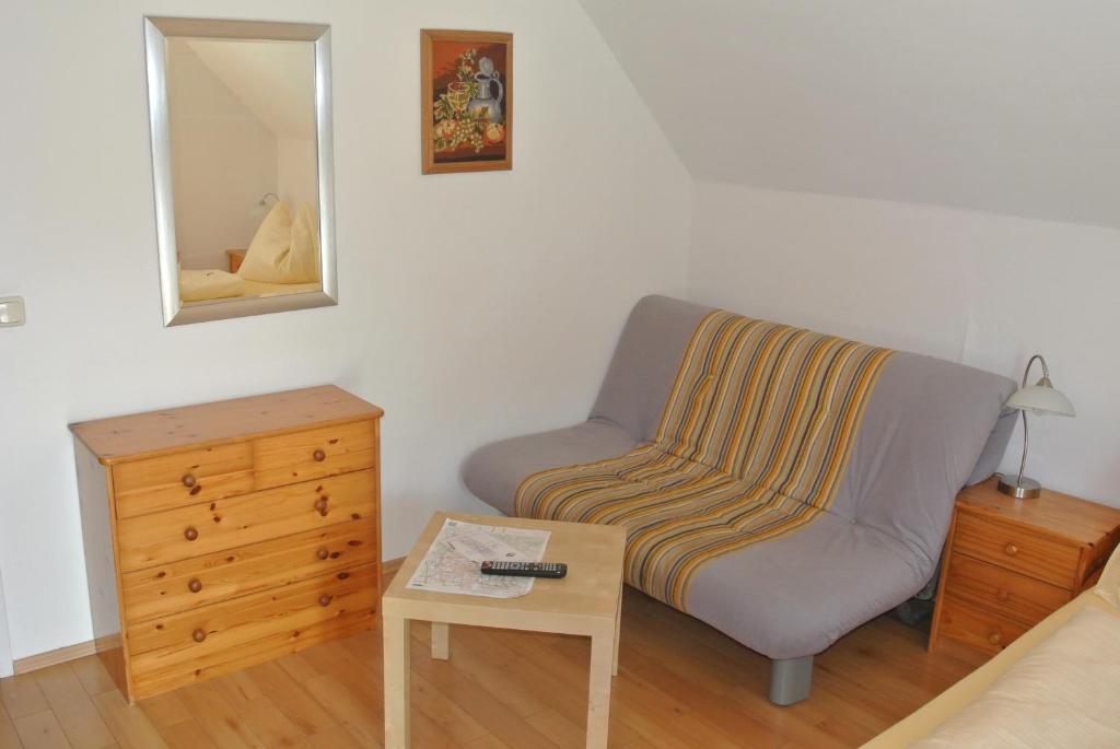 Posezení v ubytování Gästehaus Christa ****