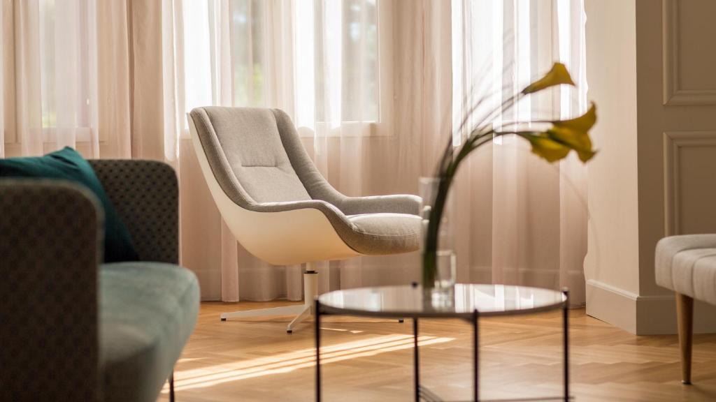 Istumisnurk majutusasutuses Park Hotell Viljandi