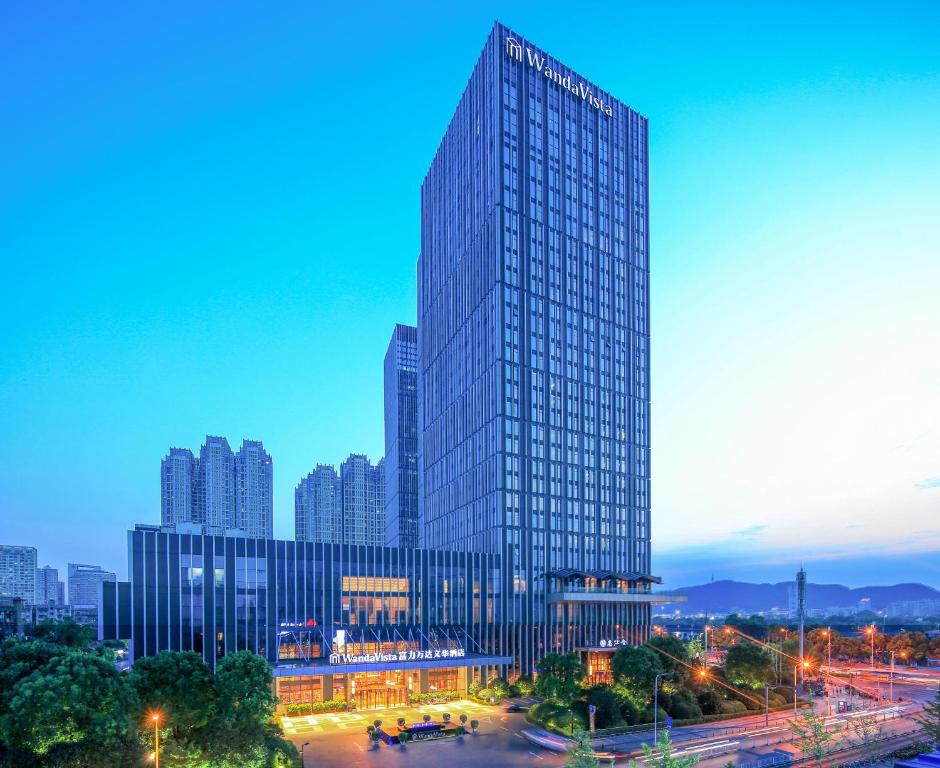 una representación de un edificio alto en una ciudad en Wanda Vista Changsha, en Changsha