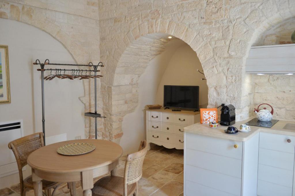 Gatto Bianco Case d'Allora - 3