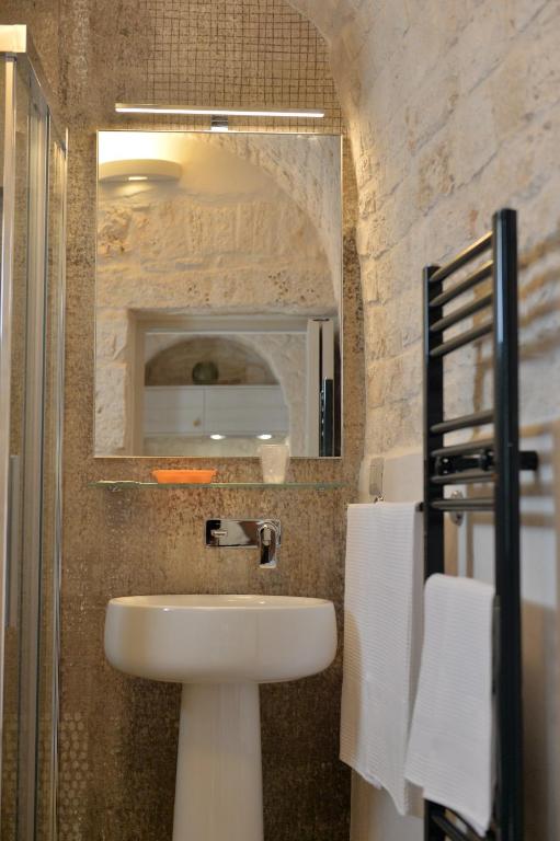 Gatto Bianco Case d'Allora - 9