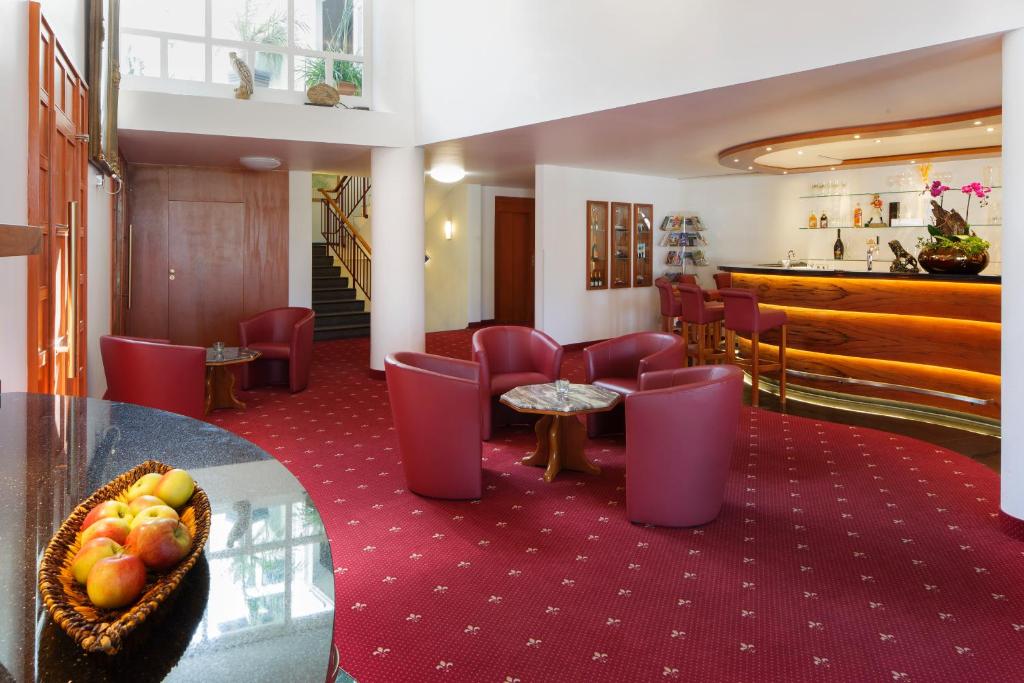 Posezení v ubytování Hotel Schwärs Löwen Freiburg