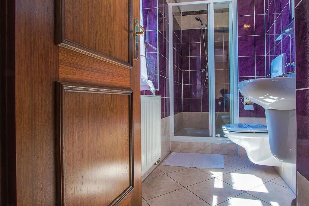 Koupelna v ubytování Hotel Buchlovice