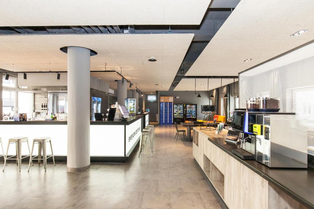 a&o Nürnberg Hauptbahnhof - Resim 7