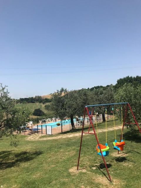 Plac zabaw dla dzieci w obiekcie Villa Montotto