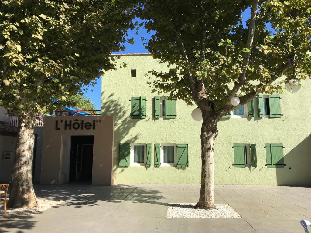 Budova, kde se hotel nachází