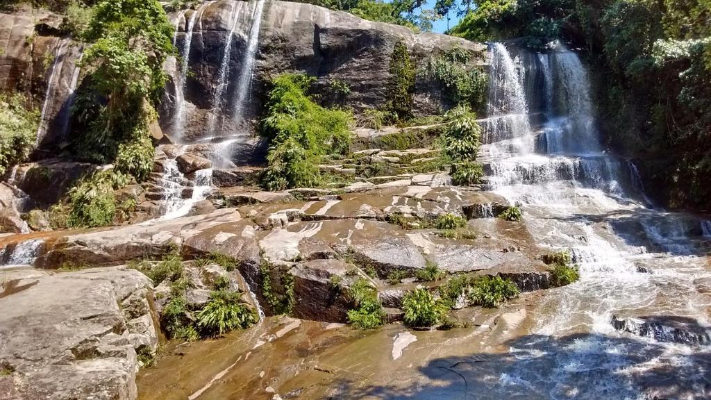  Apartamento cond. fechado