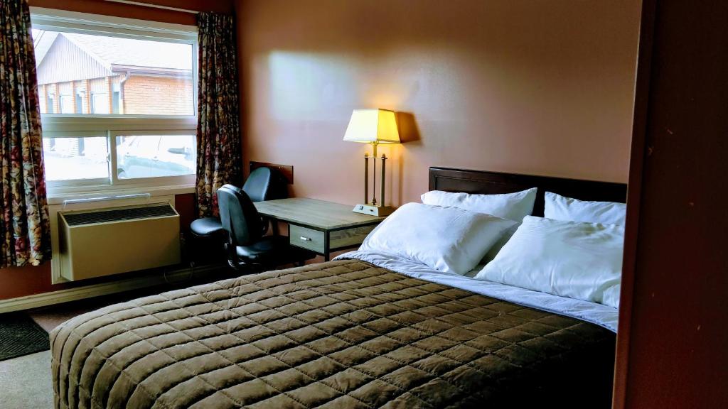 Kings Inn Midland - Habitación Con Una Cama Queen - Sin Mascotas