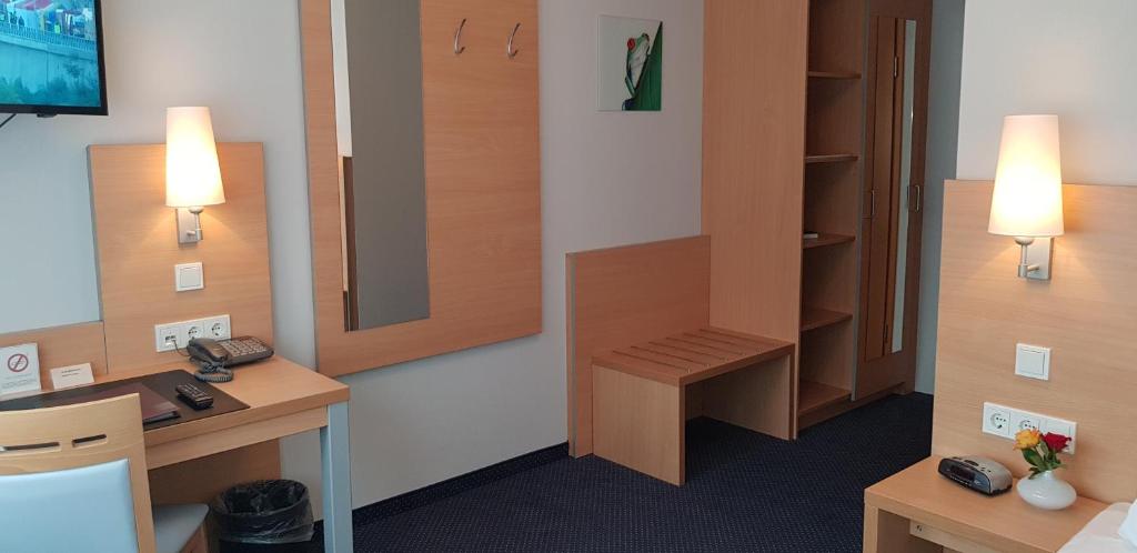 Fotografie z fotogalerie ubytování Hotel Beuss v destinaci Oberursel