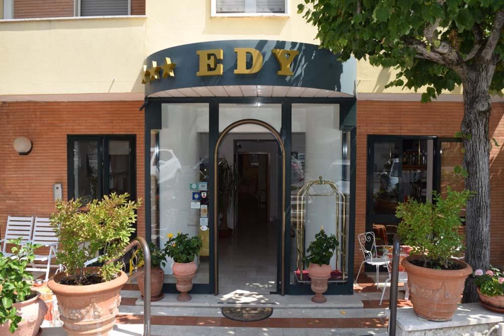 Exteriér nebo vchod ubytování Eco-Hotel Edy
