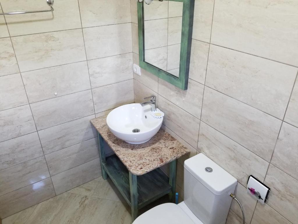 Riviera Inn apartments - 12