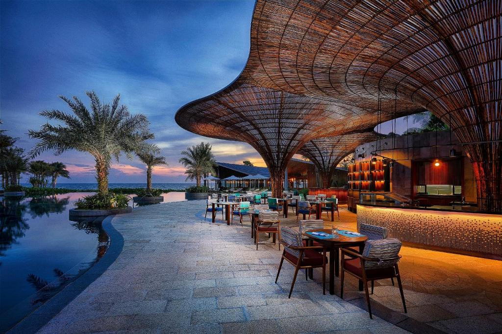 InterContinental