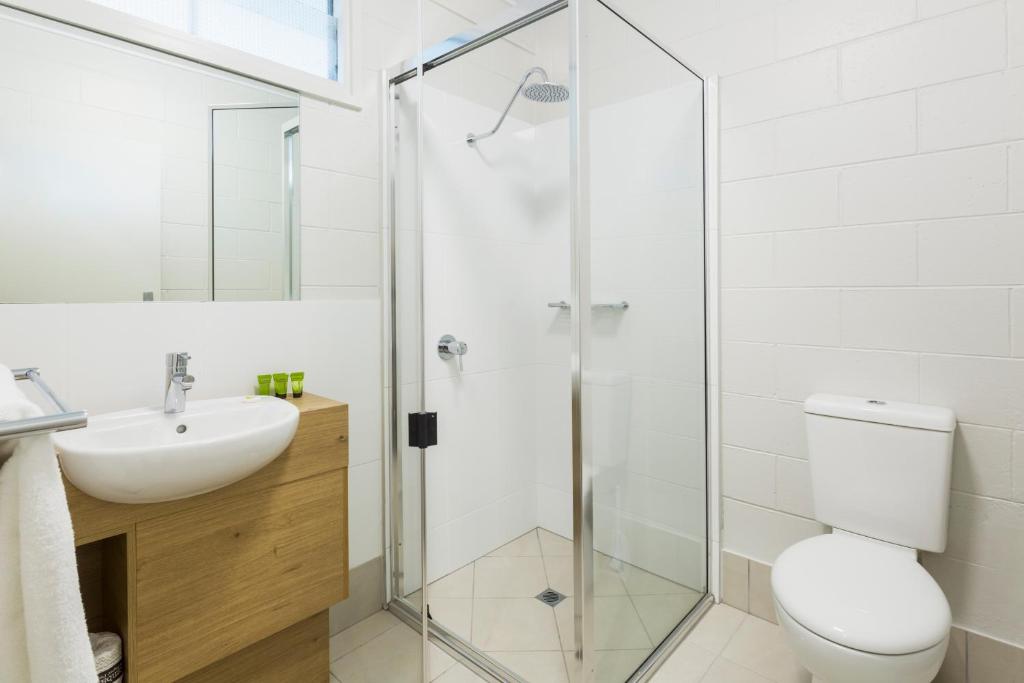 Nightcap at Edge Hill Tavern - Resim 44