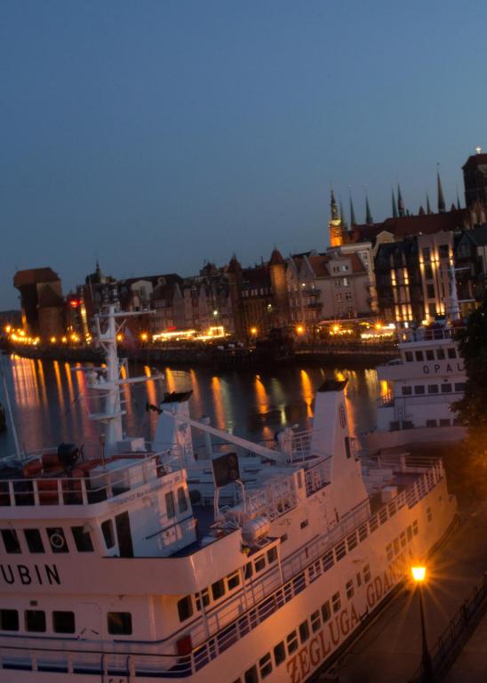 Komturia Old Town by Fahrenheit - Resim 16