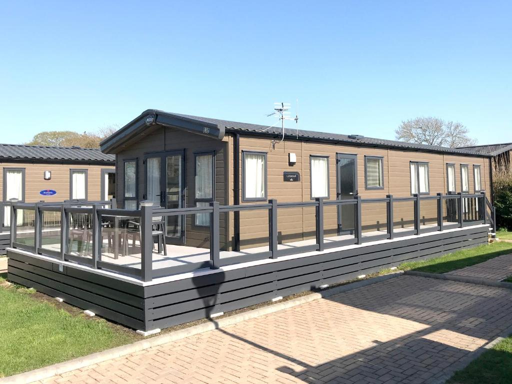 New Forest Lodges Bashley Park - 