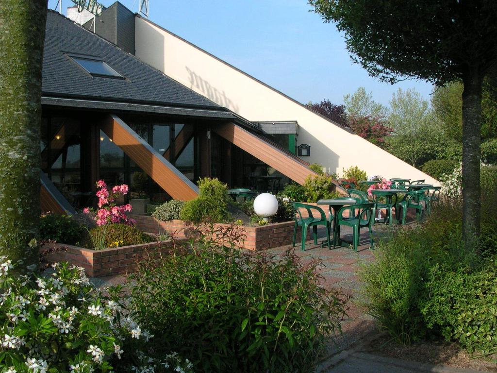 Gallery image of Hotel le Bretagne in Louvigné-de-Bais