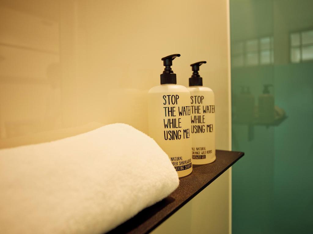 Schwabinger Wahrheit by Geisel - Resim 16