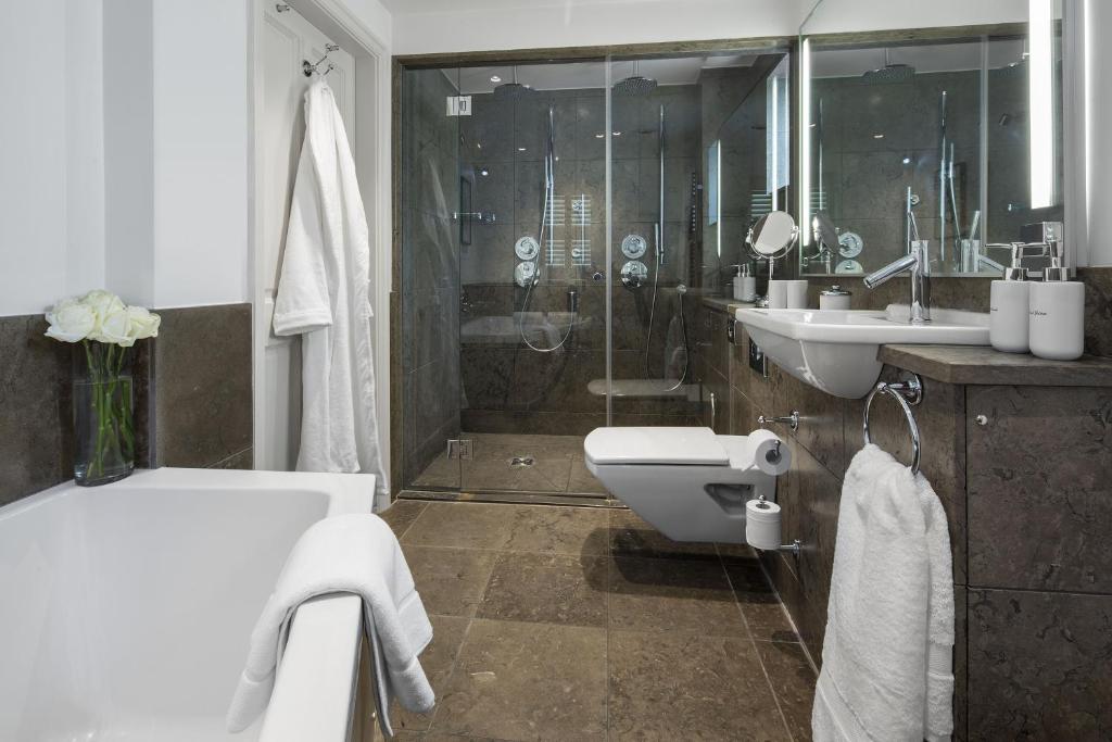 Luxury Room
