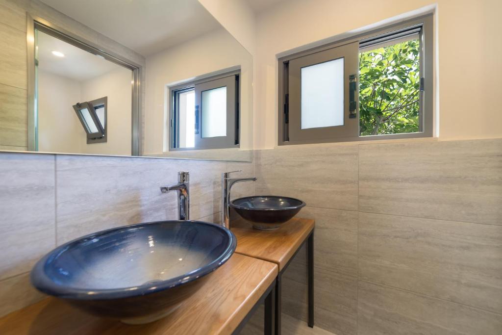 Kúpeľňa v ubytovaní Lemonia Accommodations