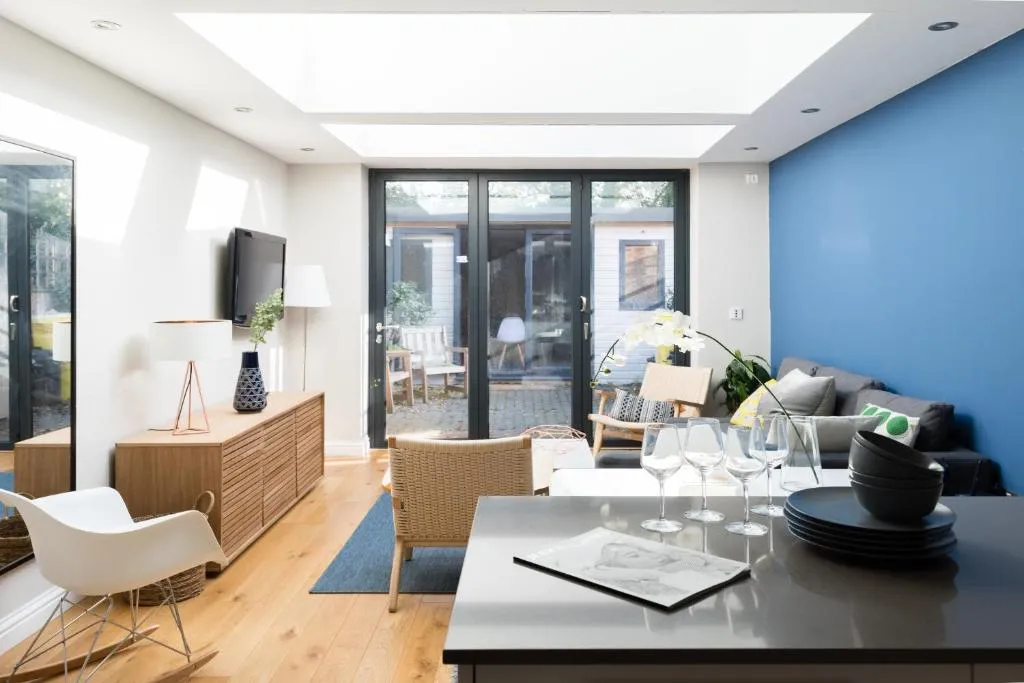 The Navy Court - Scandinavian Inspired 4BDR Home, Oxford, Marea Britanie