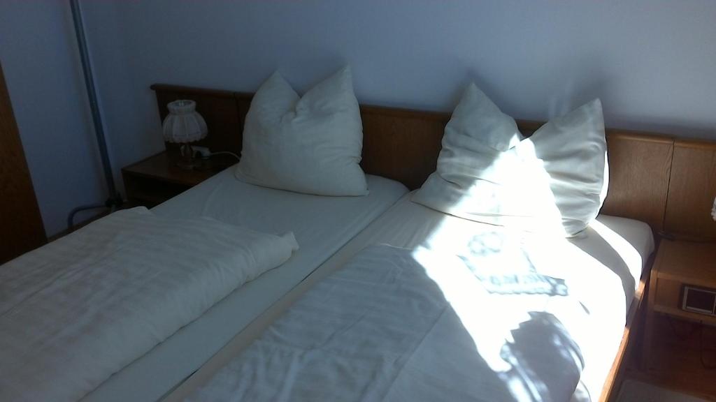 Postel nebo postele na pokoji v ubytování Ferienwohnung - Apartement - Hotel Klippitz Nordost